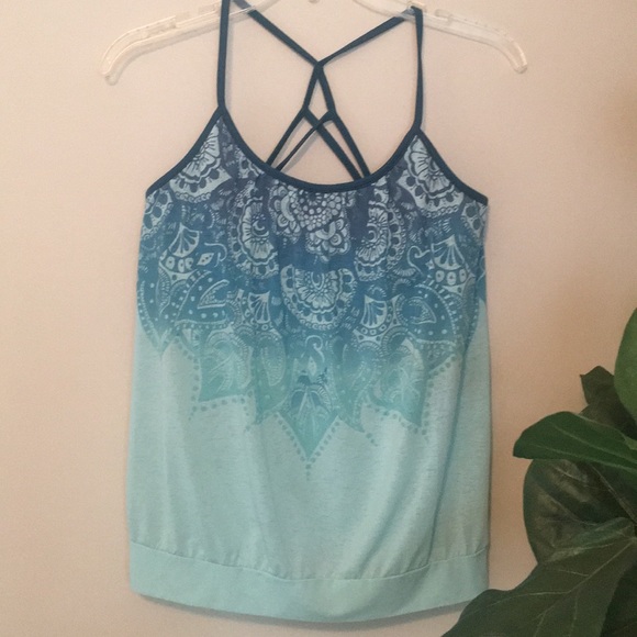 Prana Tops - Prana workout top with built in bra size Medium